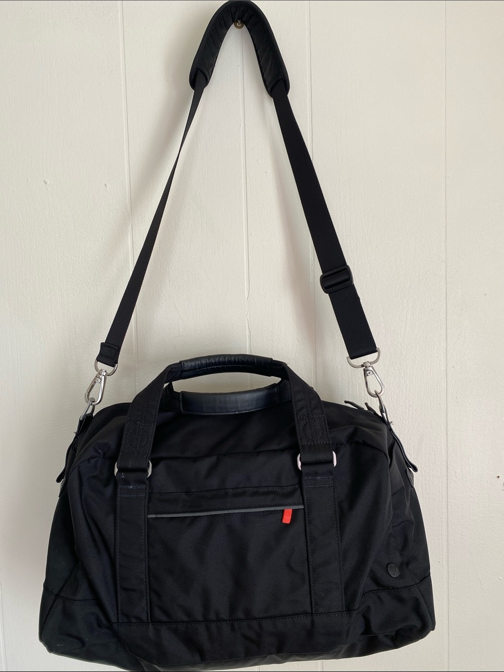 Lululemon On The Fly Weekender Bag